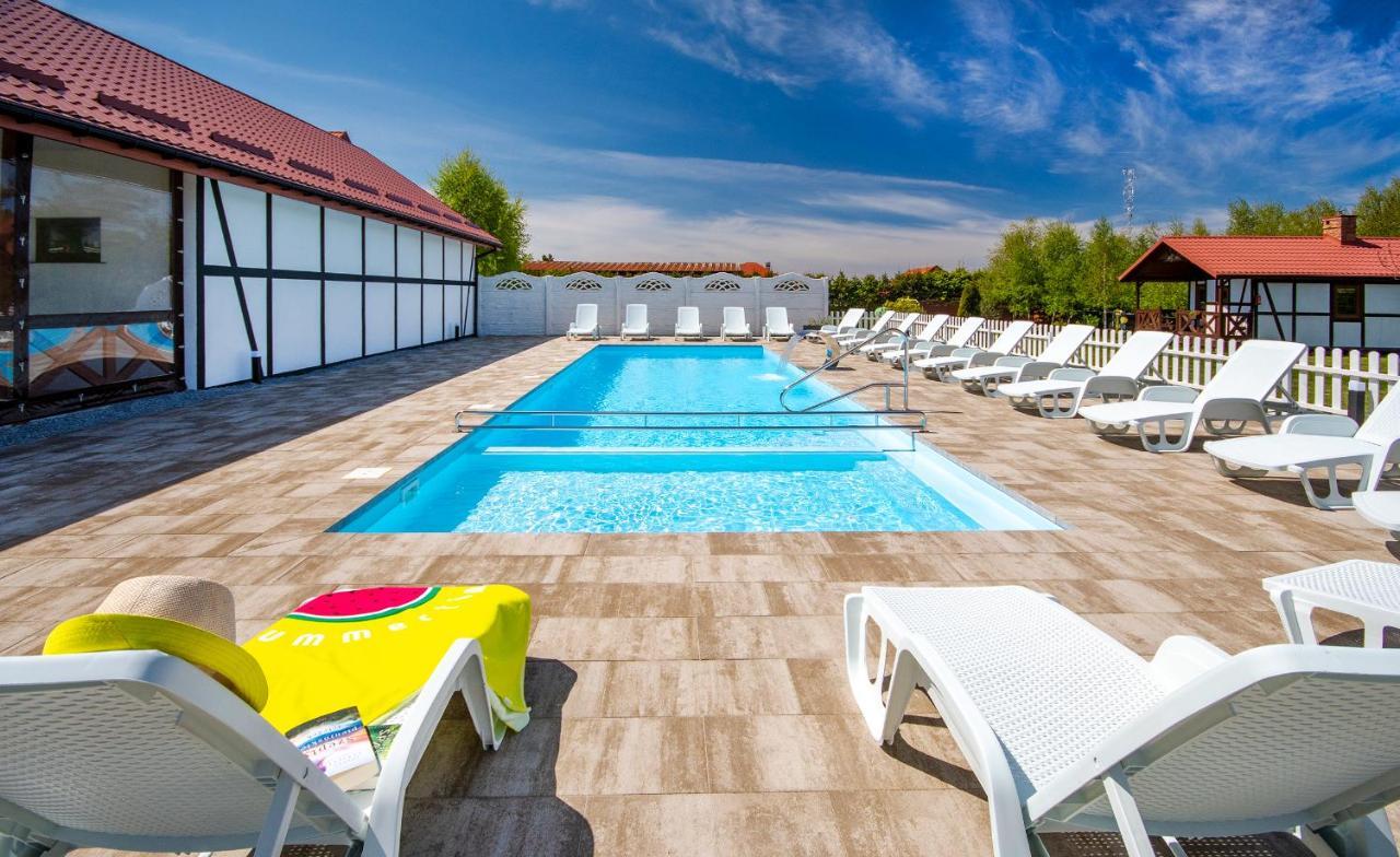 Kwatery Prywatne Dzika Roza Darlowo Exterior foto