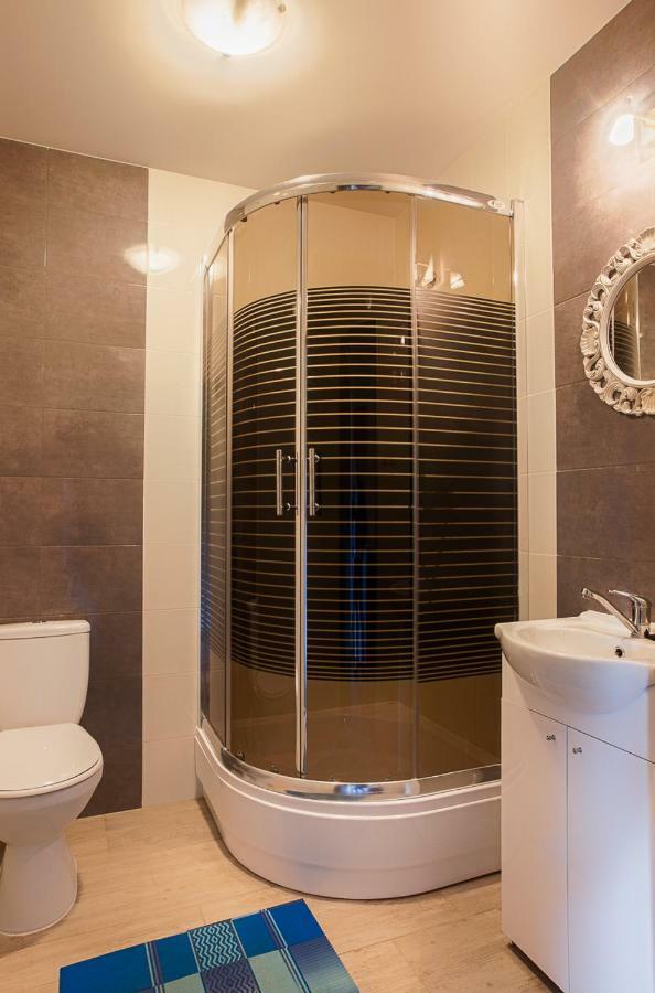 Kwatery Prywatne Dzika Roza Darlowo Exterior foto